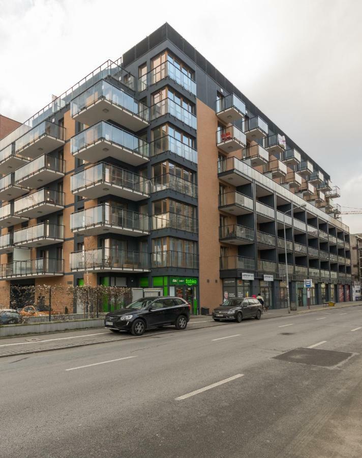 Manufaktura Praska Apartamento Varsóvia Exterior foto